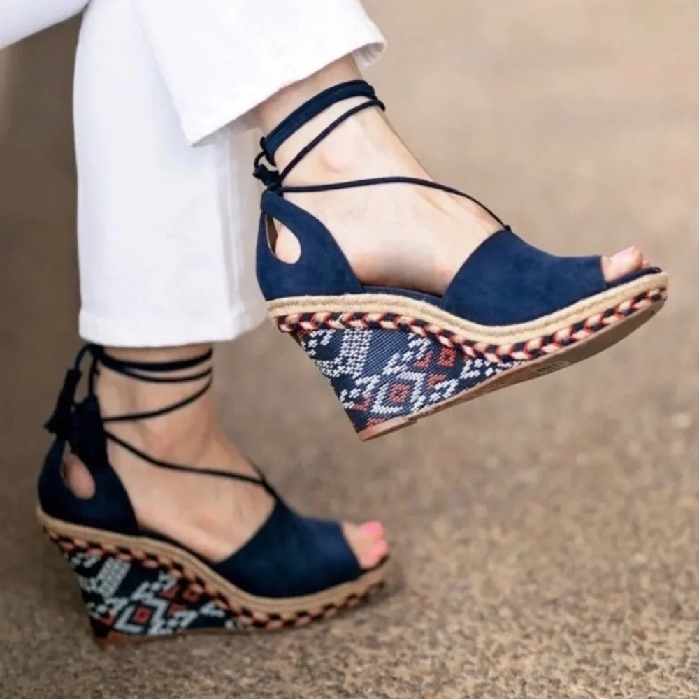 Cabi 6001 Women's US 6 Medium Navy Isla Wedge Ikat Suede Ankle Tie Sandals